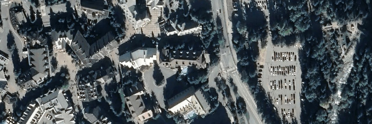Whistler Village Inn And Suites aerial view