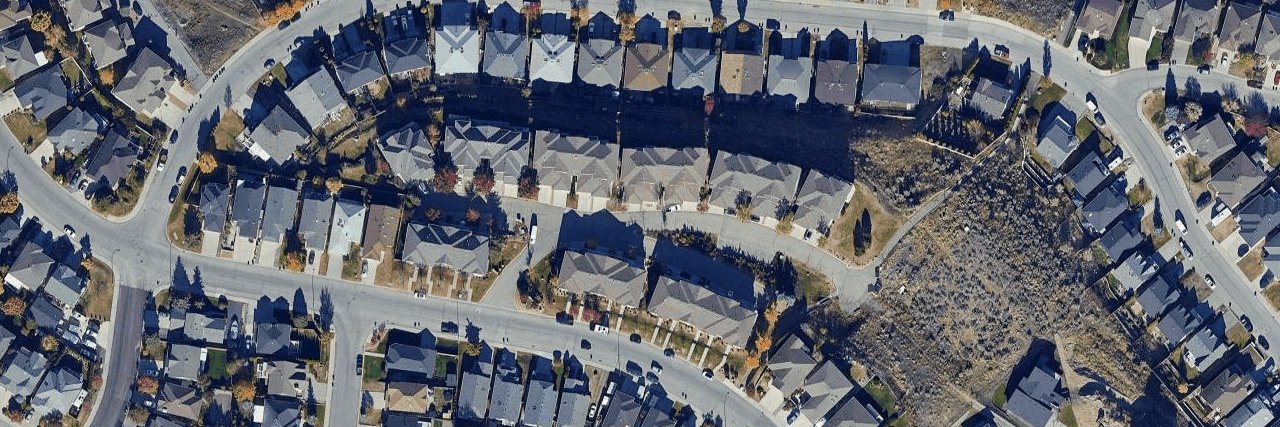 Strata Building building photo