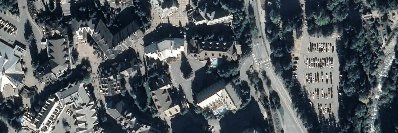 Whistler Village Inn & Suites aerial view