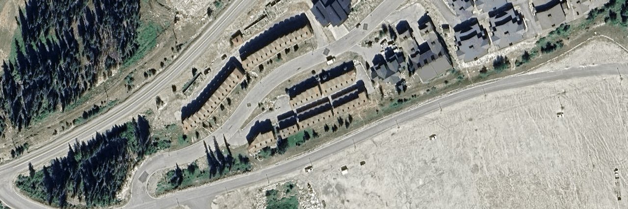 Strata Building building photo