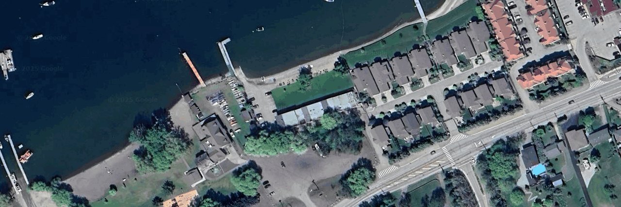 Strata Building building photo