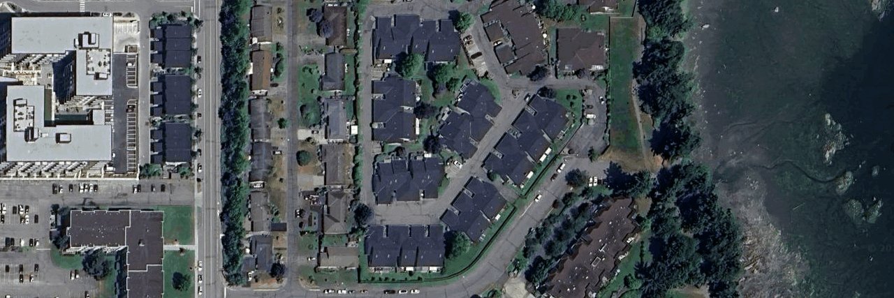 Water's Edge aerial view