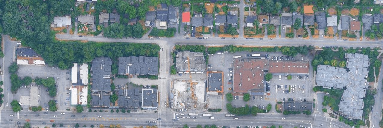 Lloyd Regency aerial view