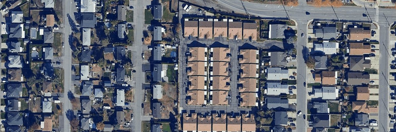 Strata Building building photo