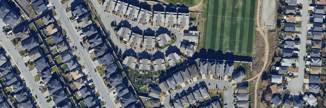 Strata Building building photo