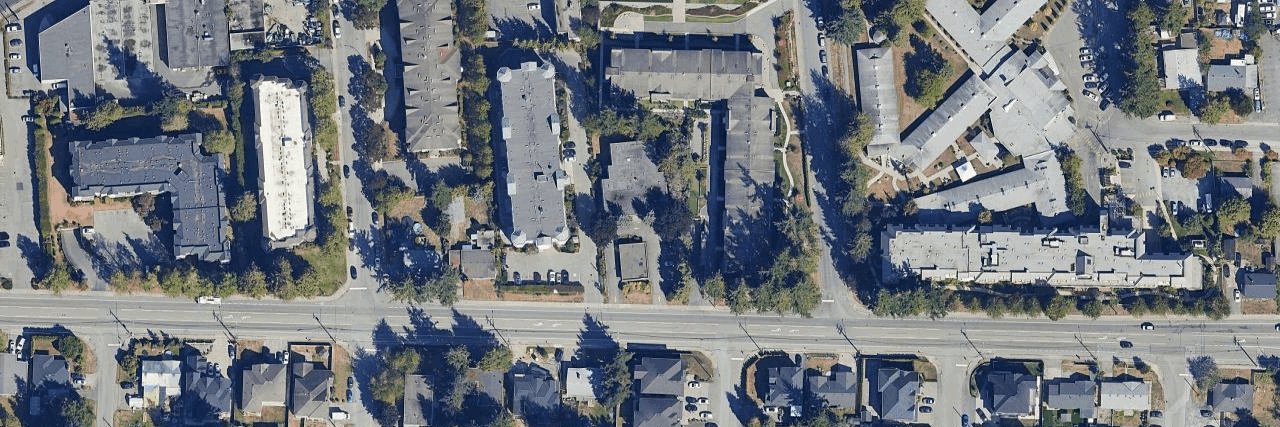 Oakwood Court building photo