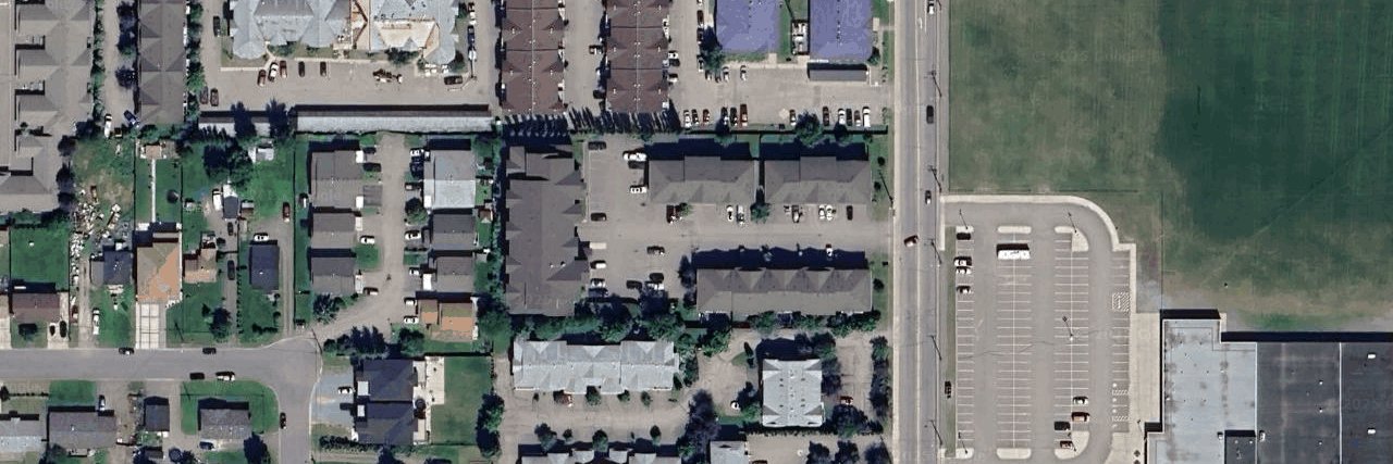 Strata Building building photo