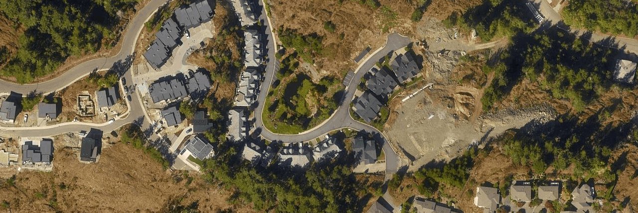 Strata Building building photo