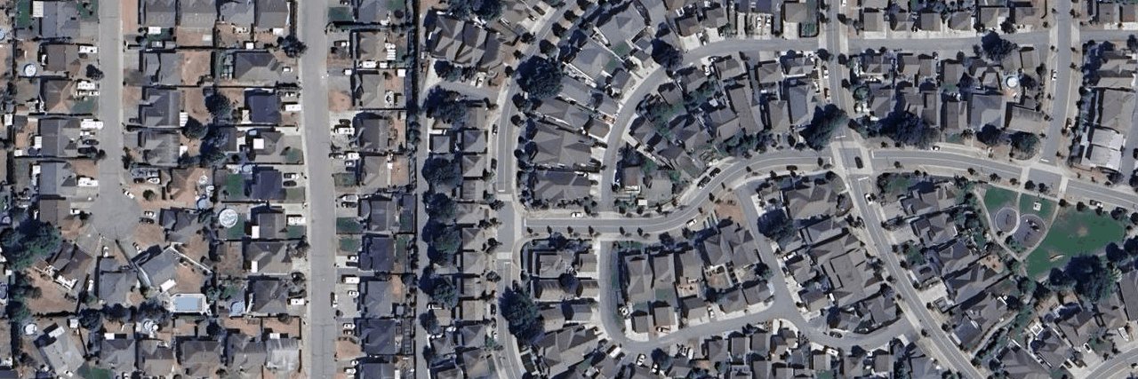 Strata Building building photo