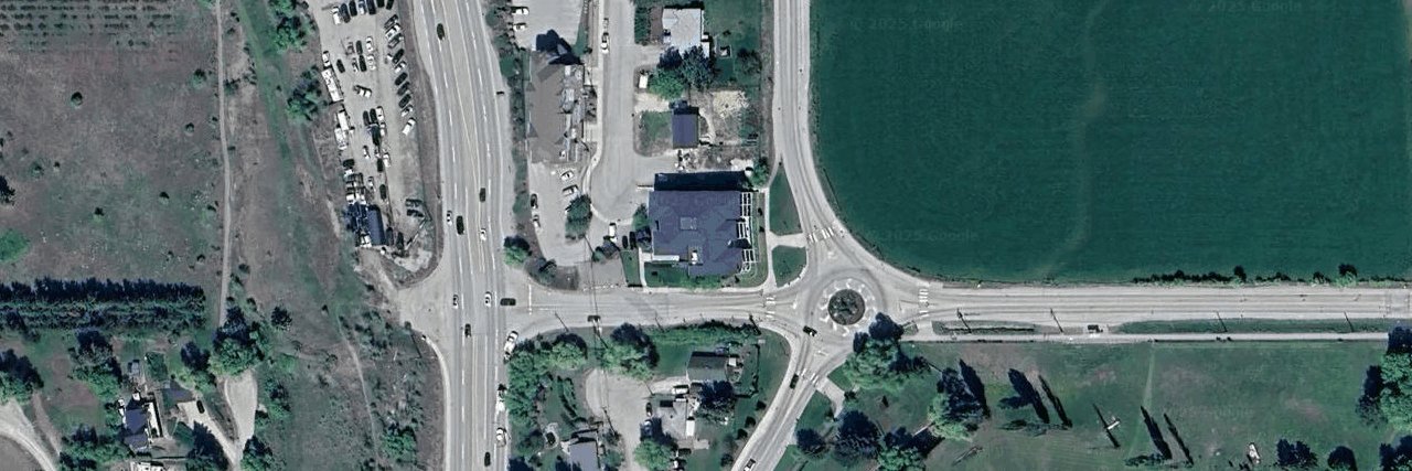 Strata Building building photo