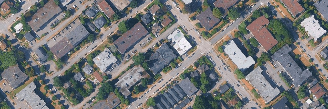 Crestwell Manor aerial view