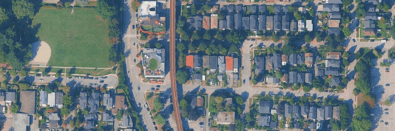 Strata Building building photo