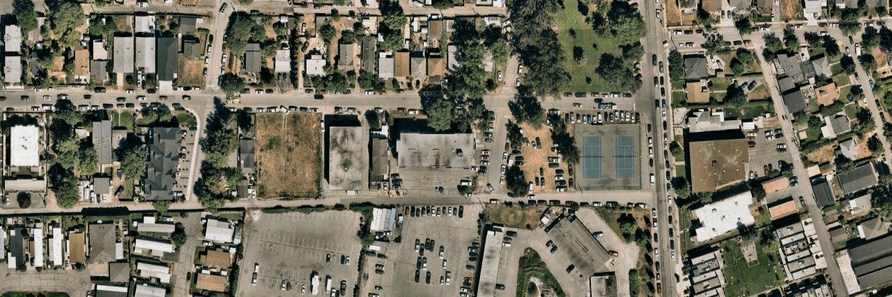 Strata Building building photo