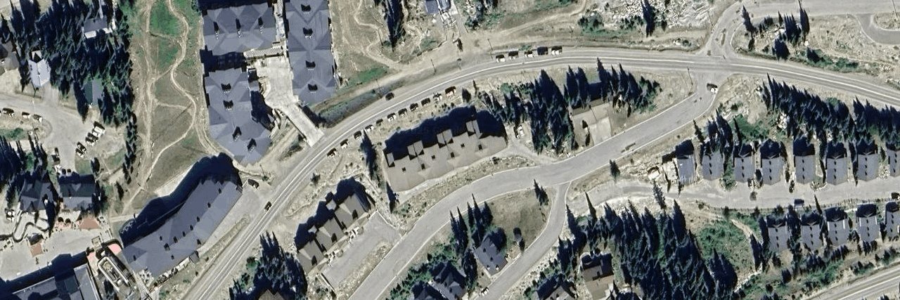 Strata Building building photo