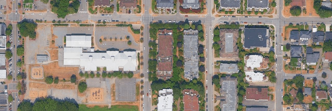 Oceana Villa building photo