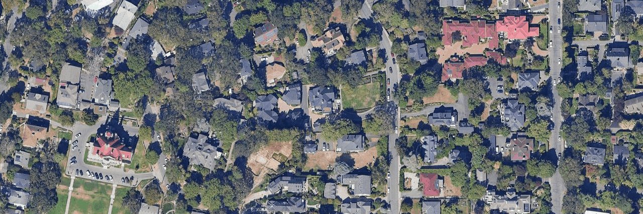 Strata Building building photo