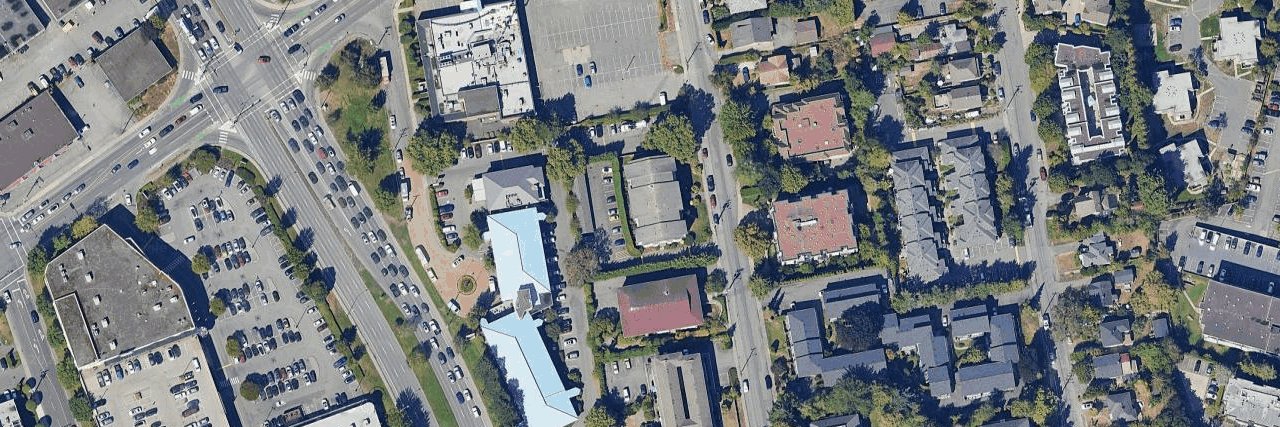 Alder Manor building photo