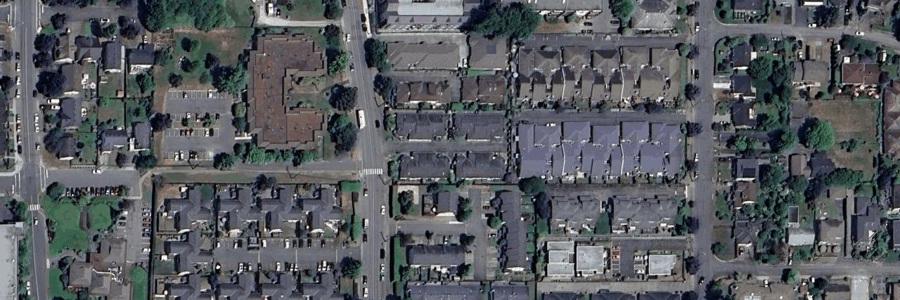 Savannah Place building photo