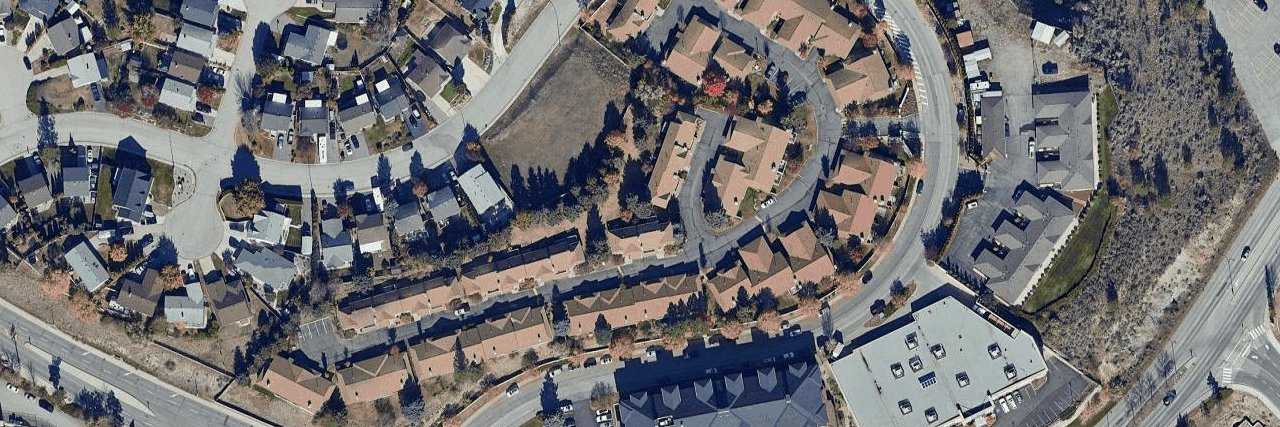 Strata Building building photo