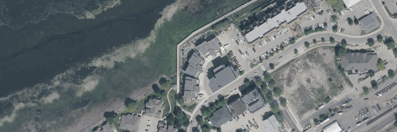 Strata Building building photo