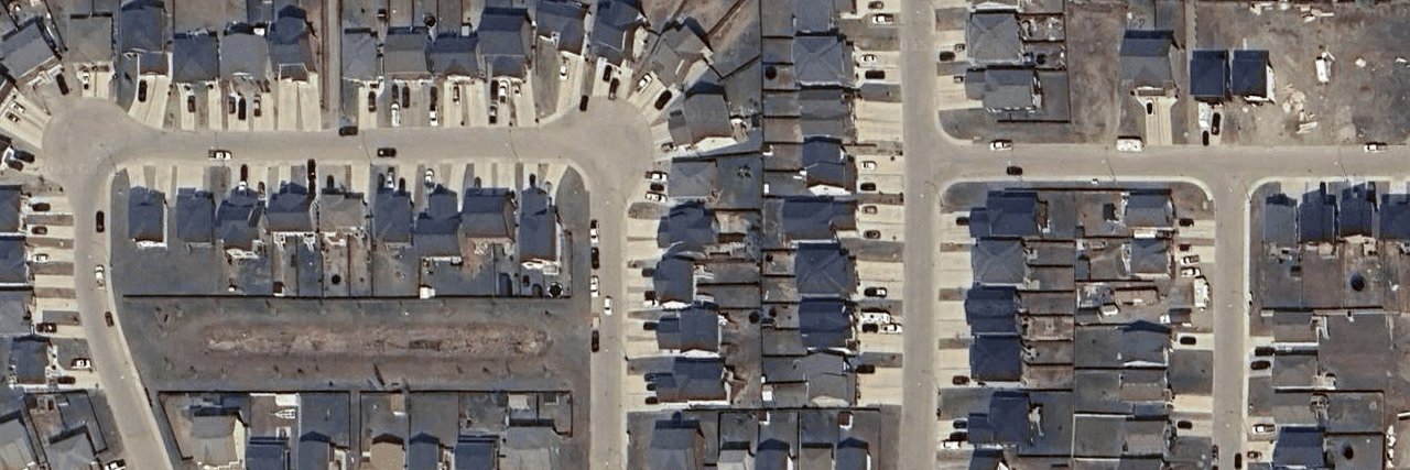 Strata Building building photo