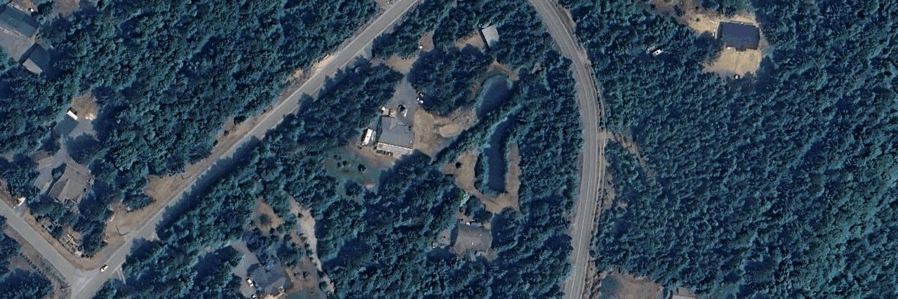 Strata Building building photo