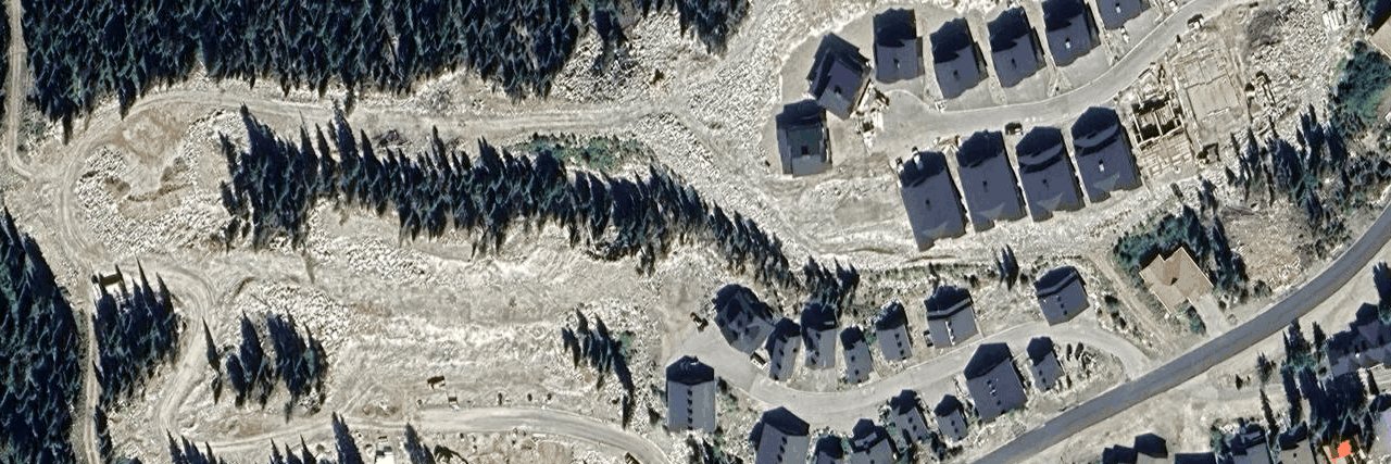 Strata Building building photo