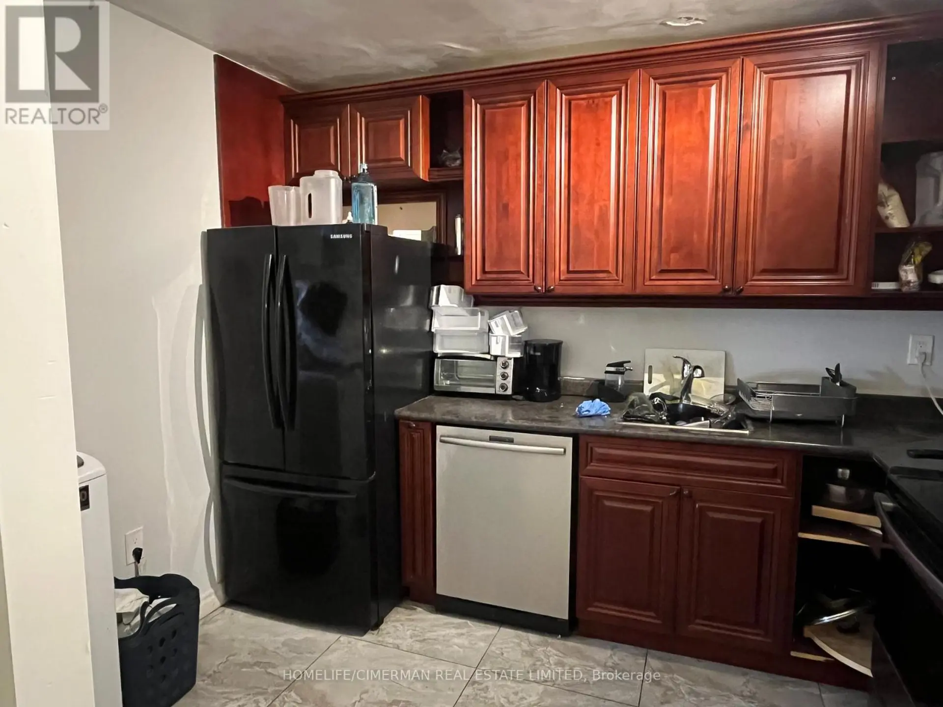 #1508 340 DIXON ROAD - Image 8