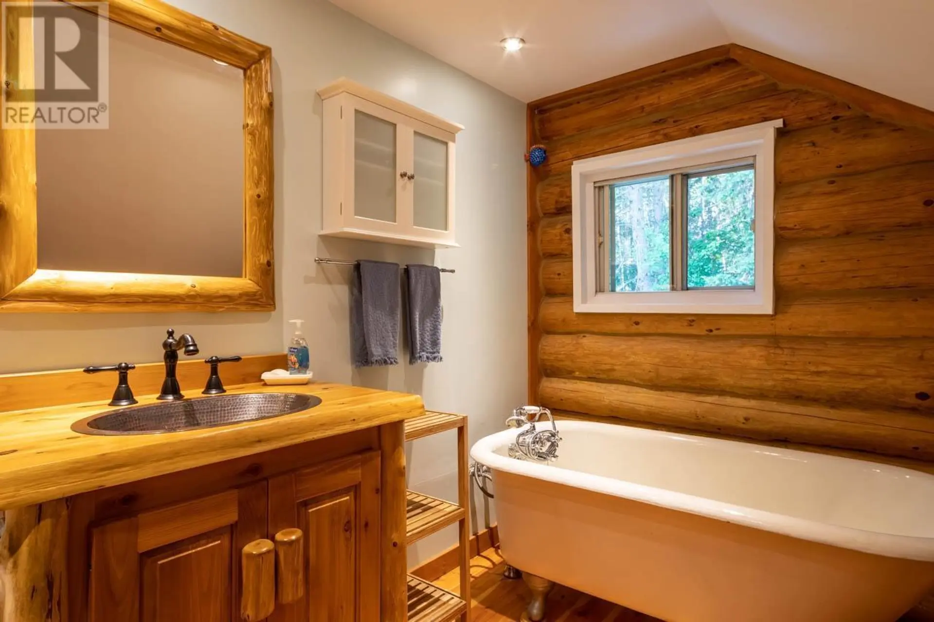 Property at 823 CRANDALL ROAD, Golden, BC