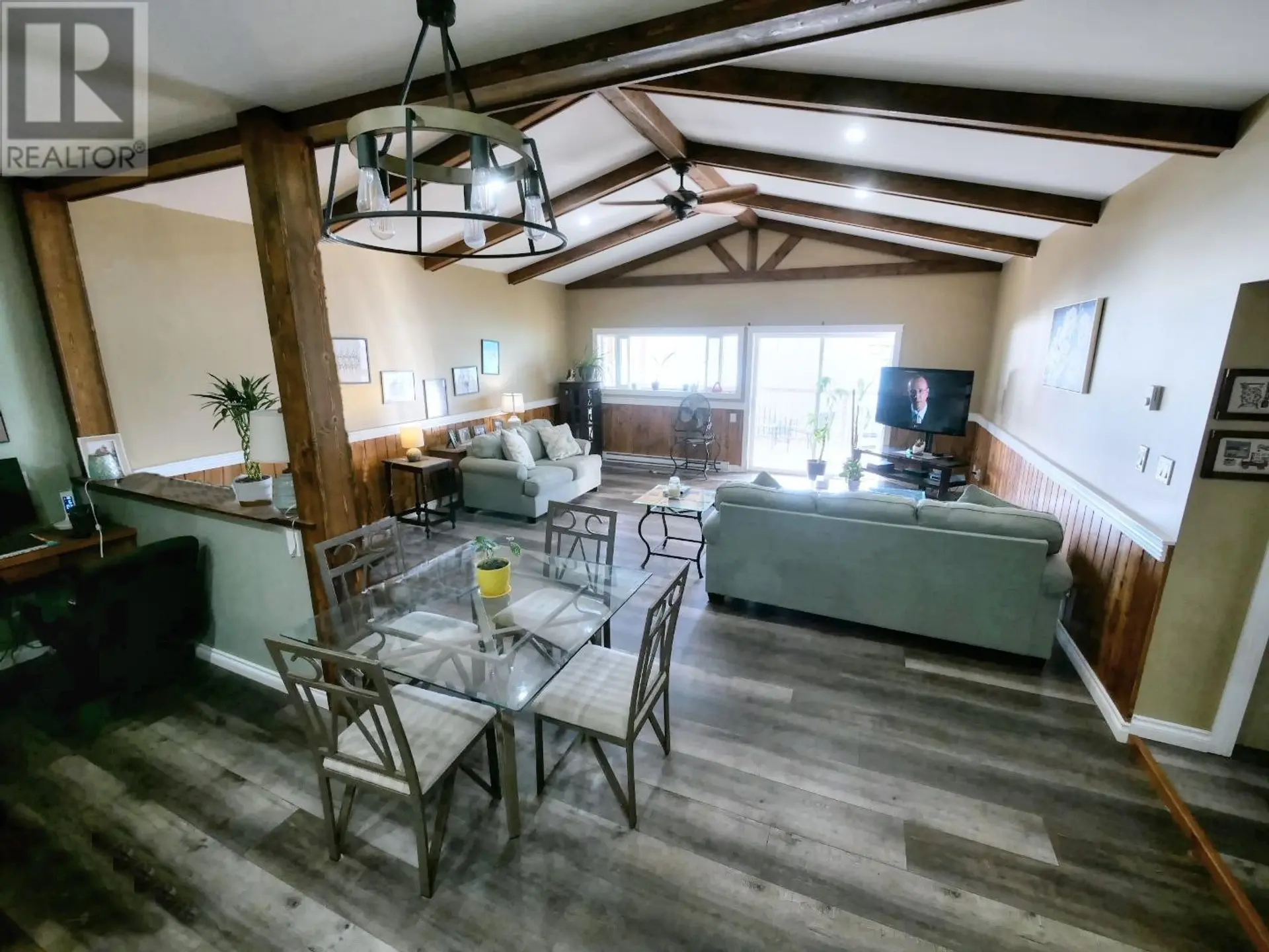 Property at 4008 ARROW PARK FRONTAGE ROAD, Arrow Park, BC