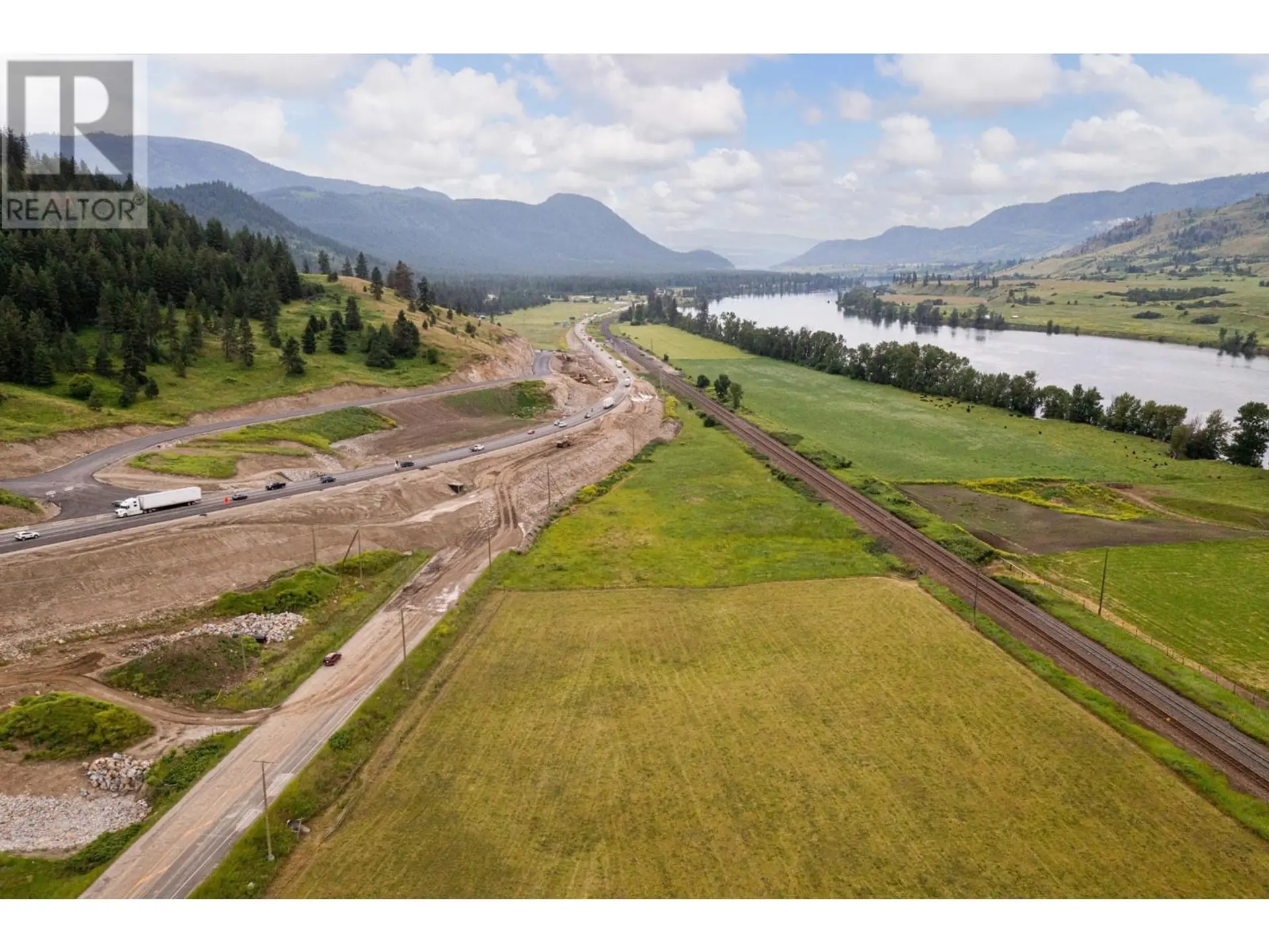 Property at 6189 TRANS CANADA HIGHWAY, Chase, BC