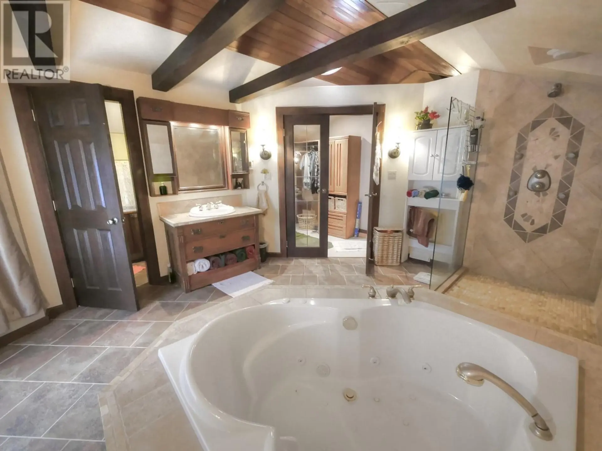 Property at 930 CHINA CREEK ROAD, Genelle, BC