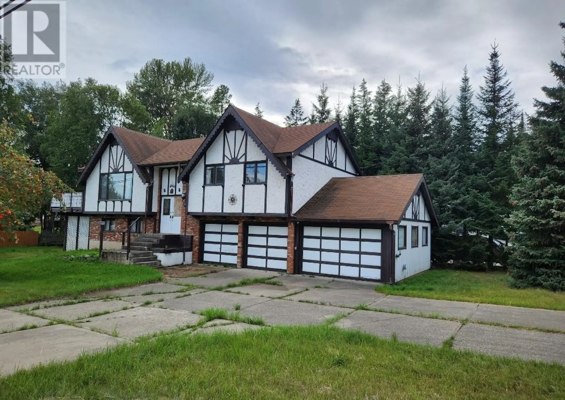 Property at 3931 HIGHLAND DRIVE, Prince George, BC