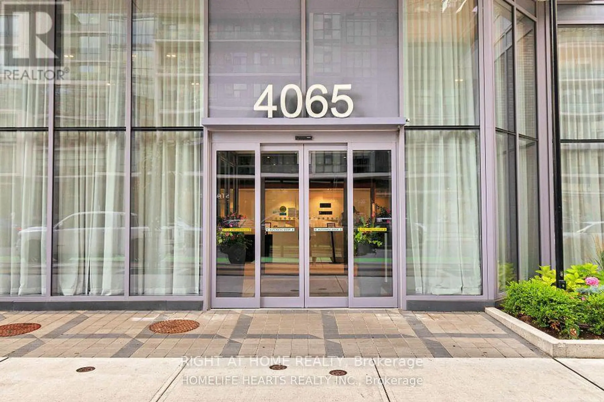 #1008 4065 CONFEDERATION PARKWAY - Image 2