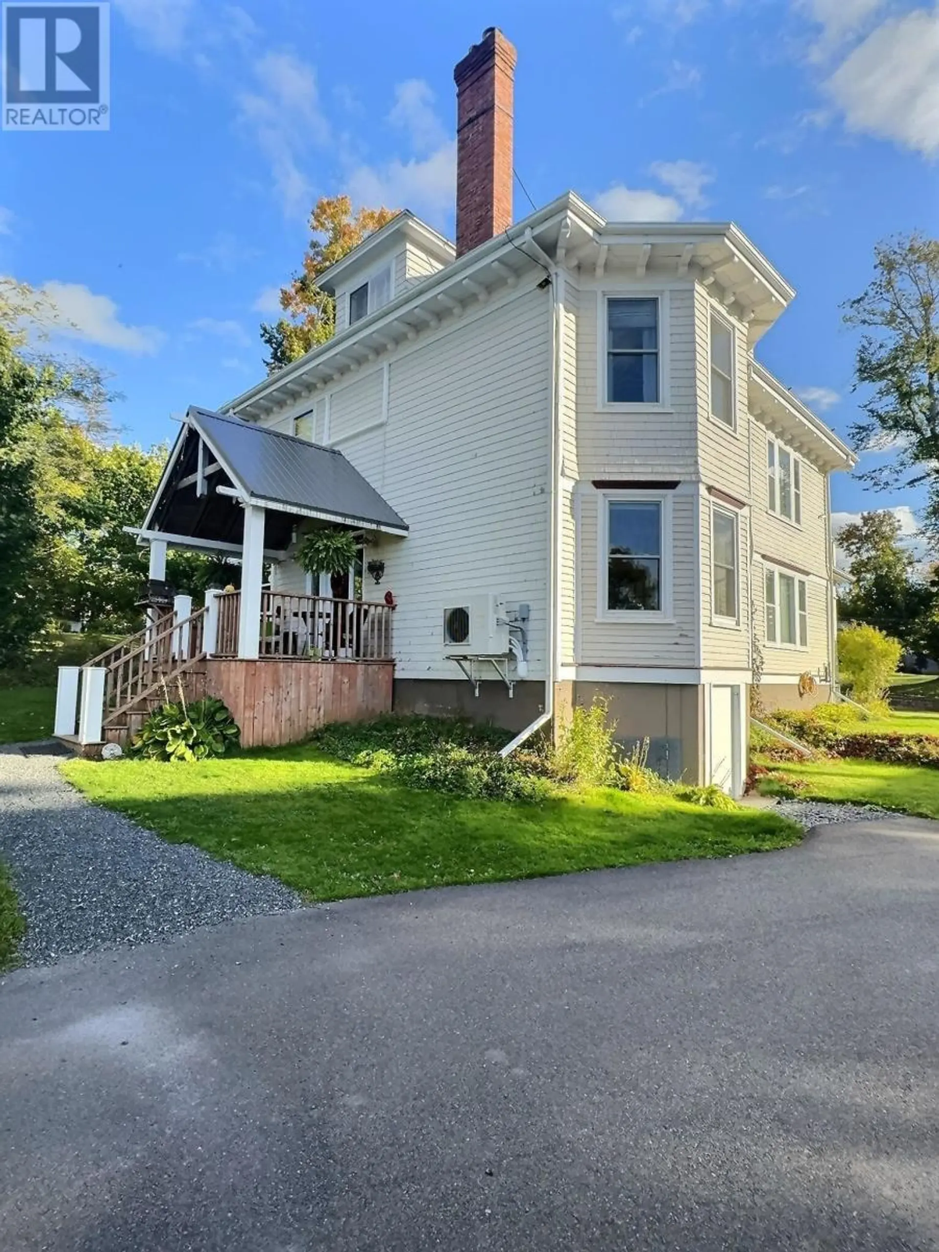 610 Main Street - Image 20