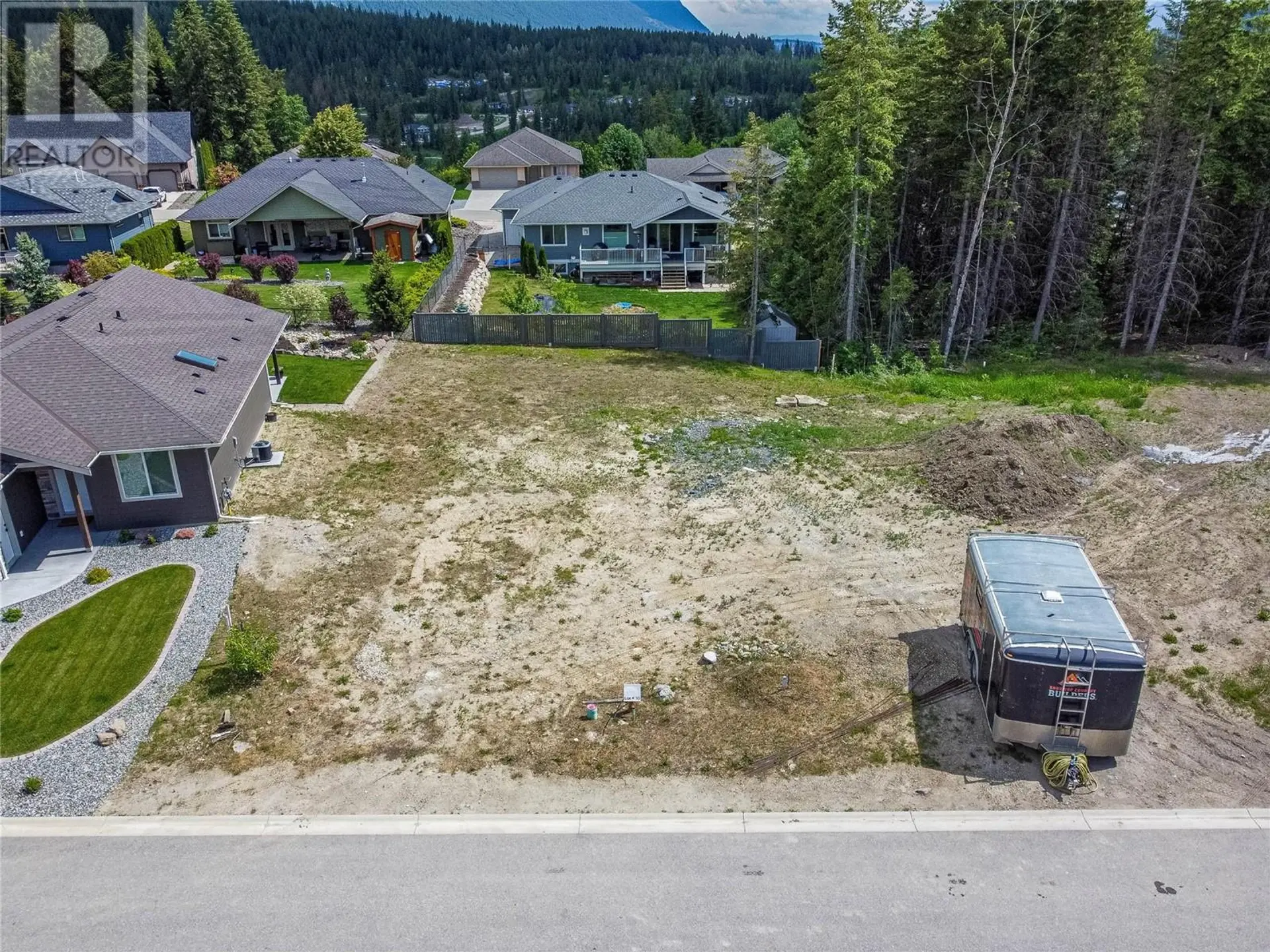 Property at #10 2715 GOLF COURSE DRIVE, Blind Bay, BC