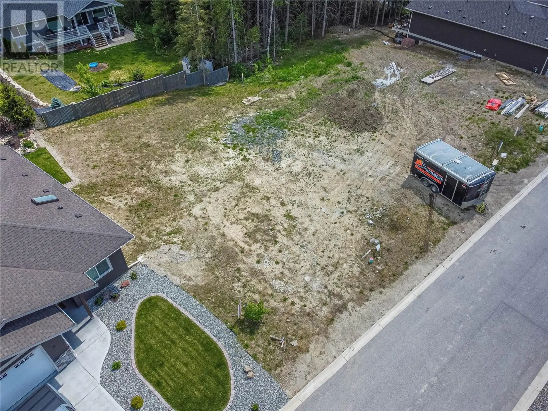 Property at #10 2715 GOLF COURSE DRIVE, Blind Bay, BC