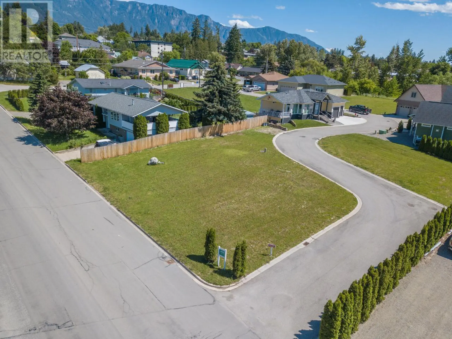 Property at #1 405 CANYON STREET, Creston, BC