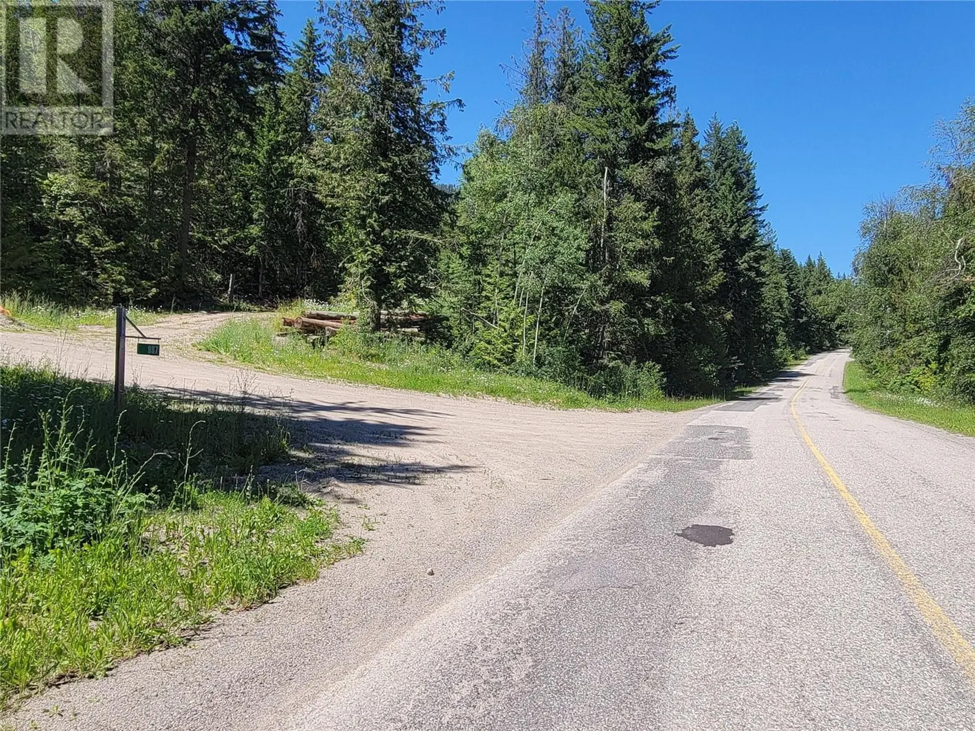 Property at 941 CHASE FALKLAND ROAD, Chase, BC