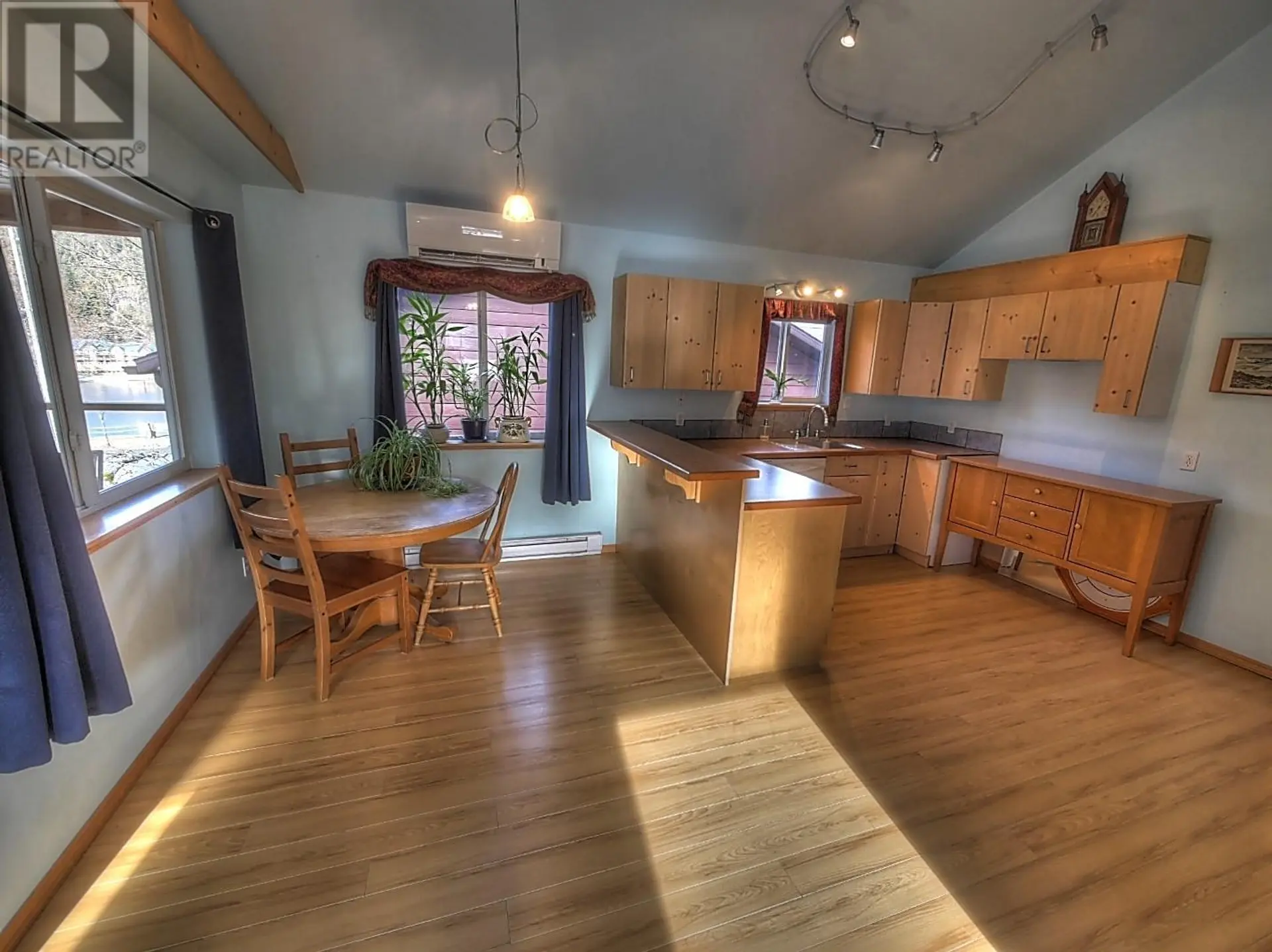 Property at 504 CENTRE STREET, Kaslo, BC