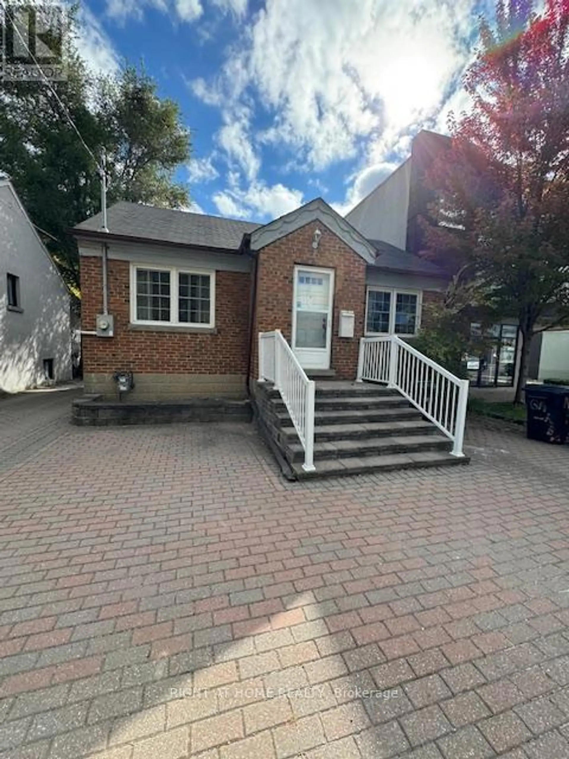 227 SHEPPARD AVENUE W - Image 1