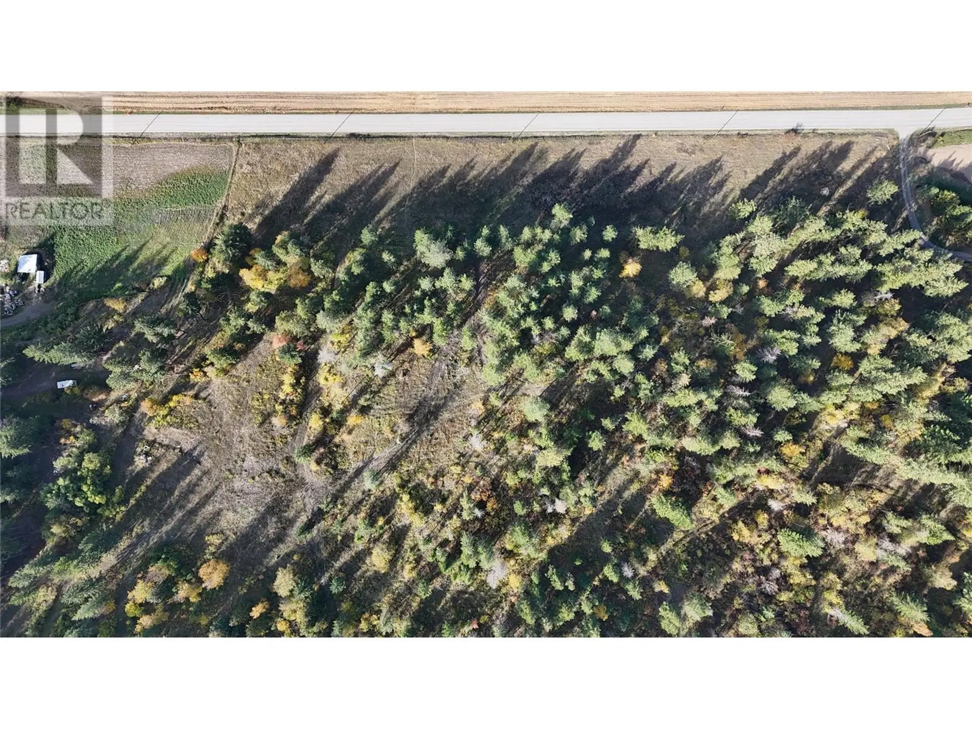 Property at 5135 SALMON RIVER ROAD, Spallumcheen, BC