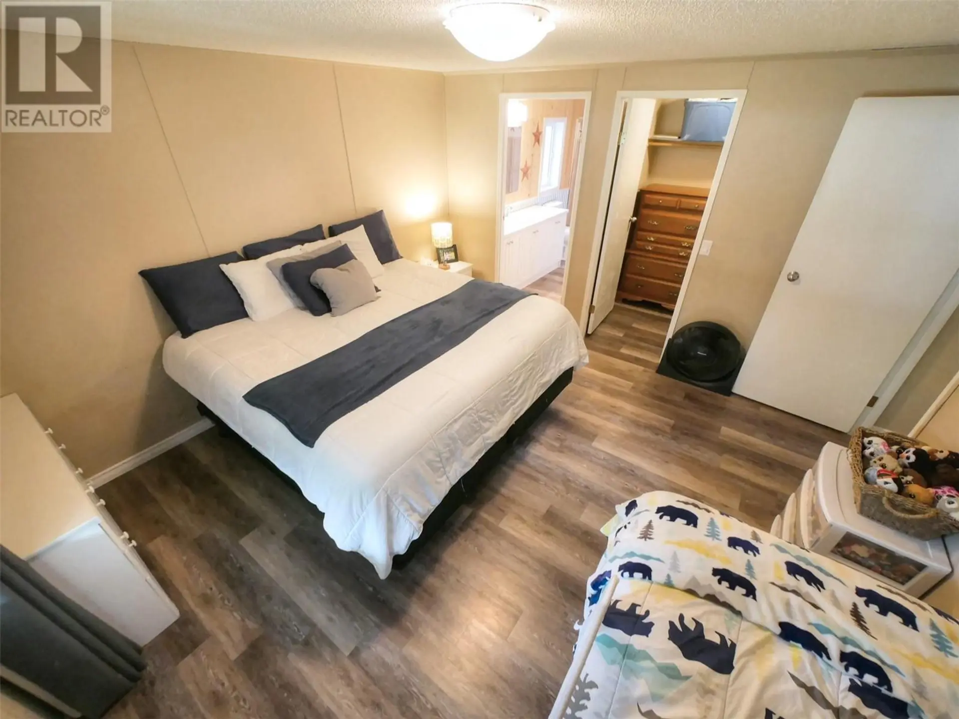 Property at 1410 HIGHWAY 3B, Montrose, BC