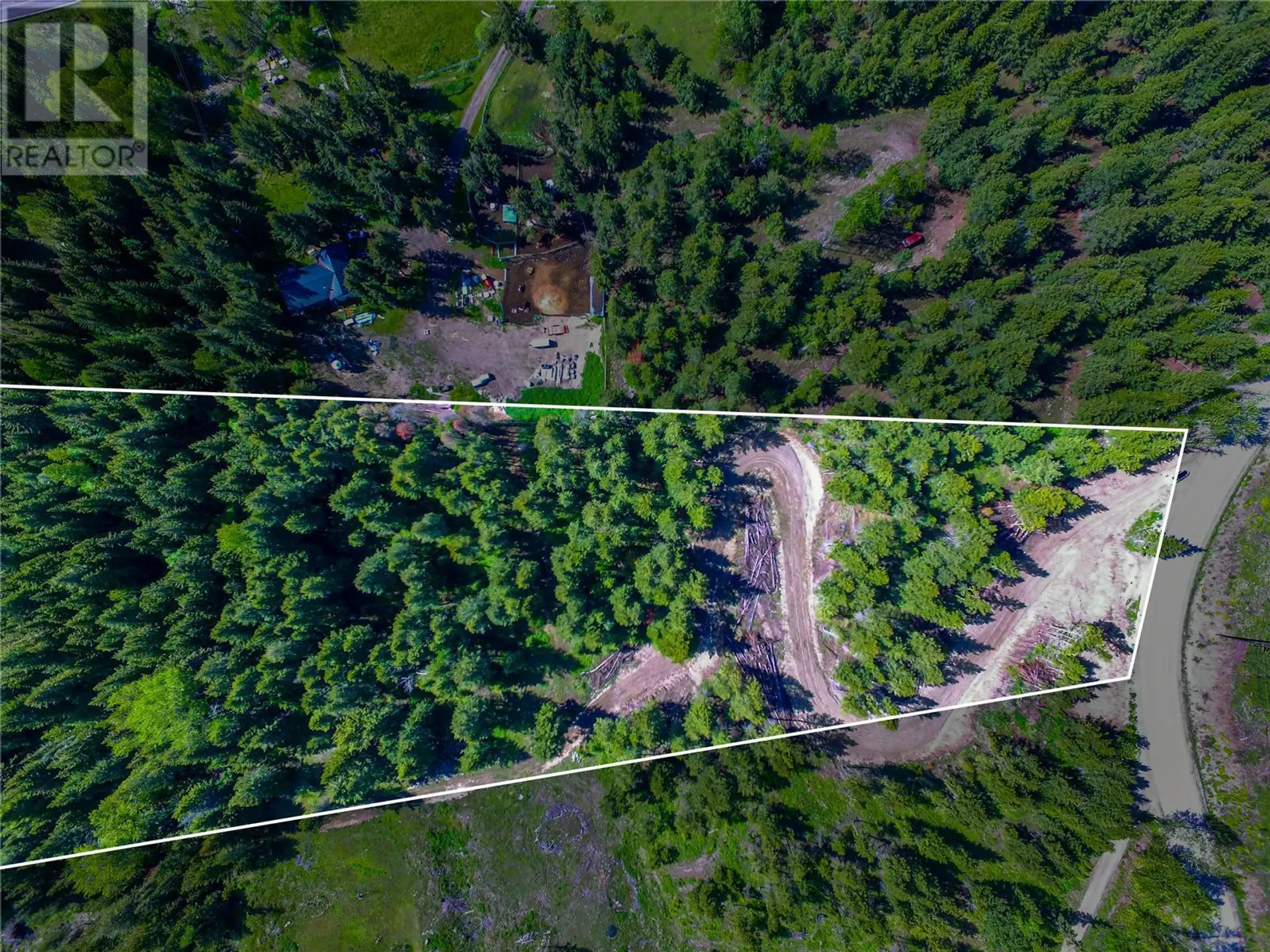 Property at 1833 CARDINAL CREEK ROAD, Kelowna, BC