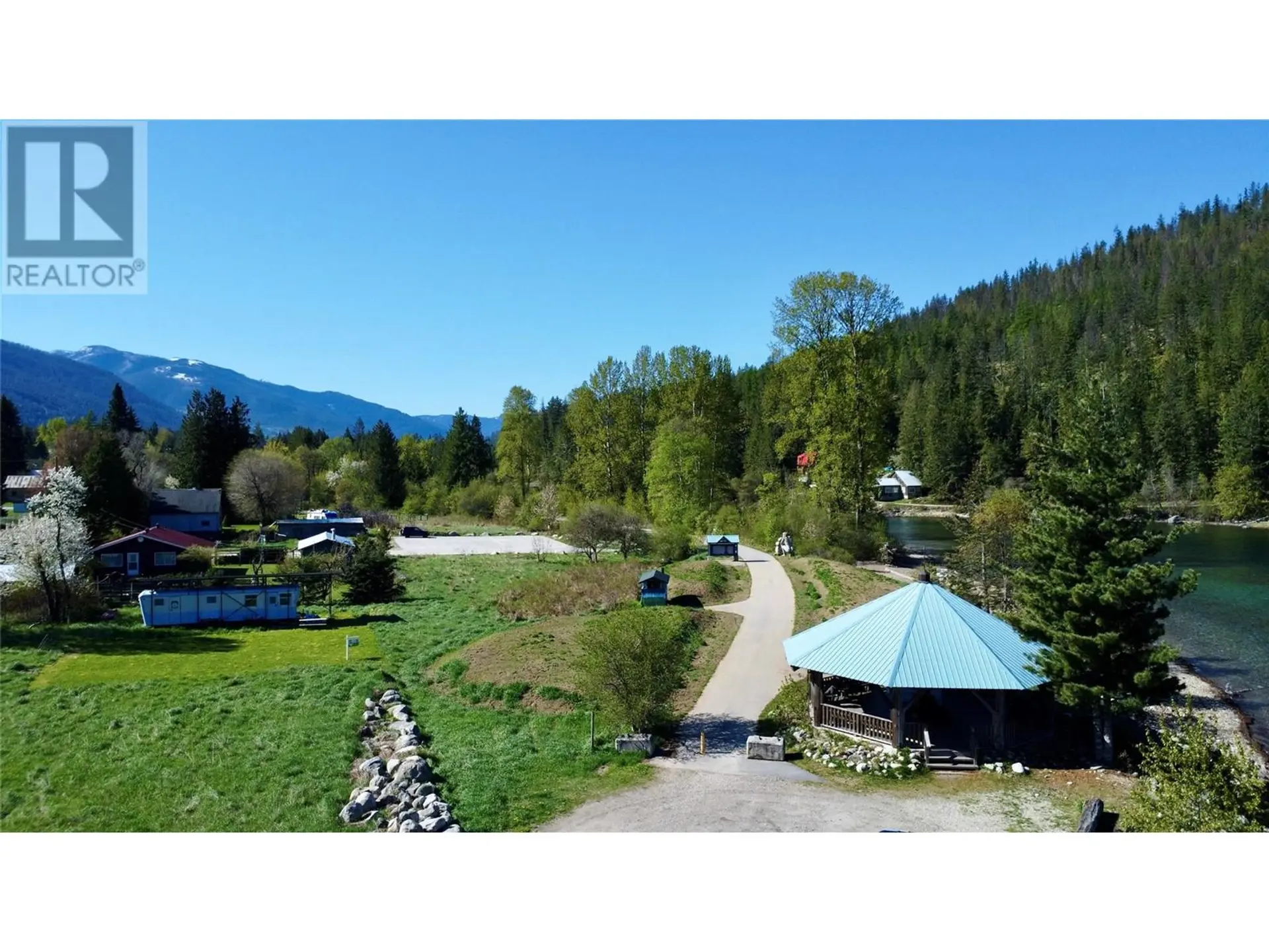 Property at 411 MAIN STREET, Slocan, BC