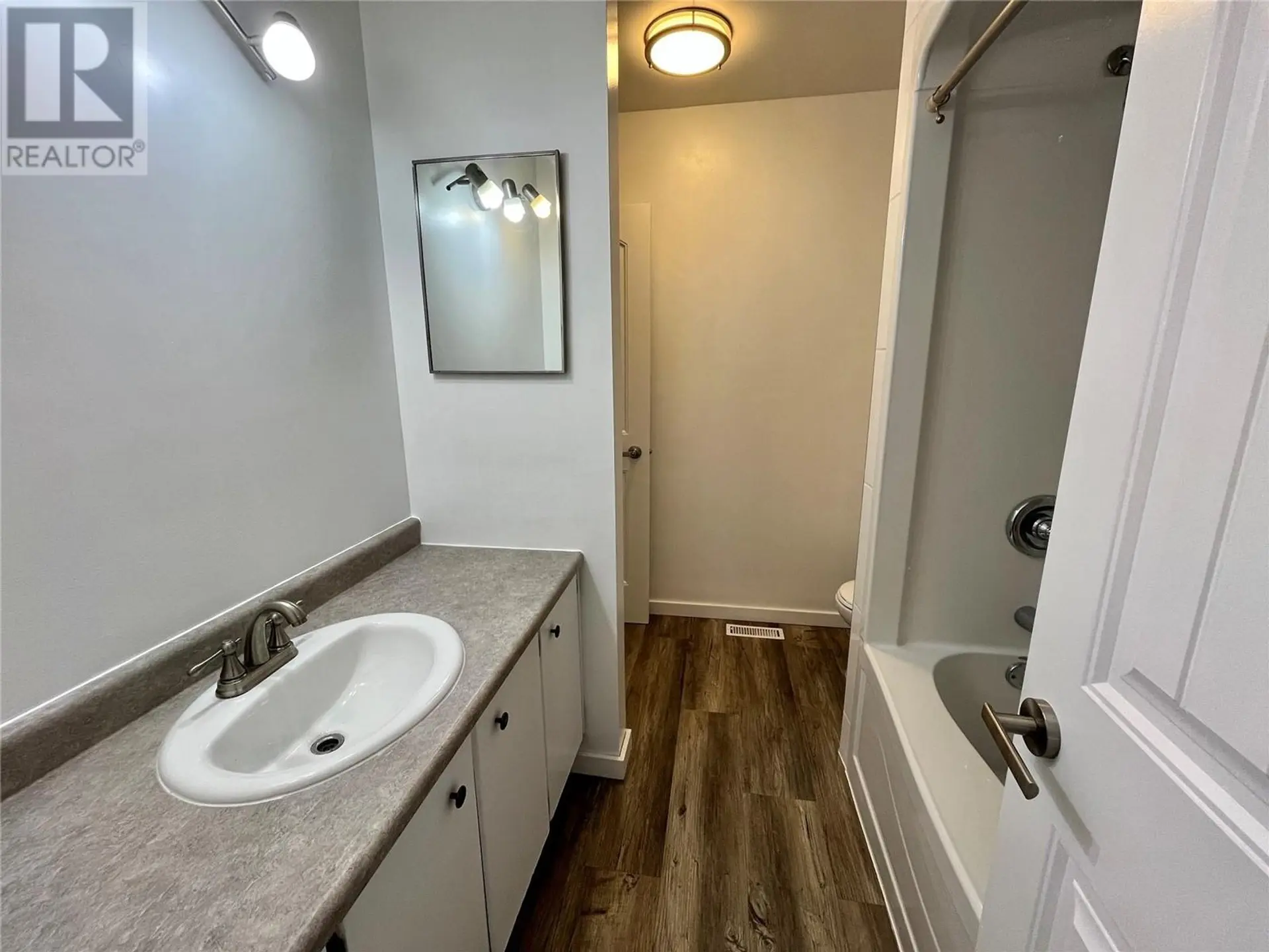 Property at 140 SPRUCE AVENUE, Tumbler Ridge, BC