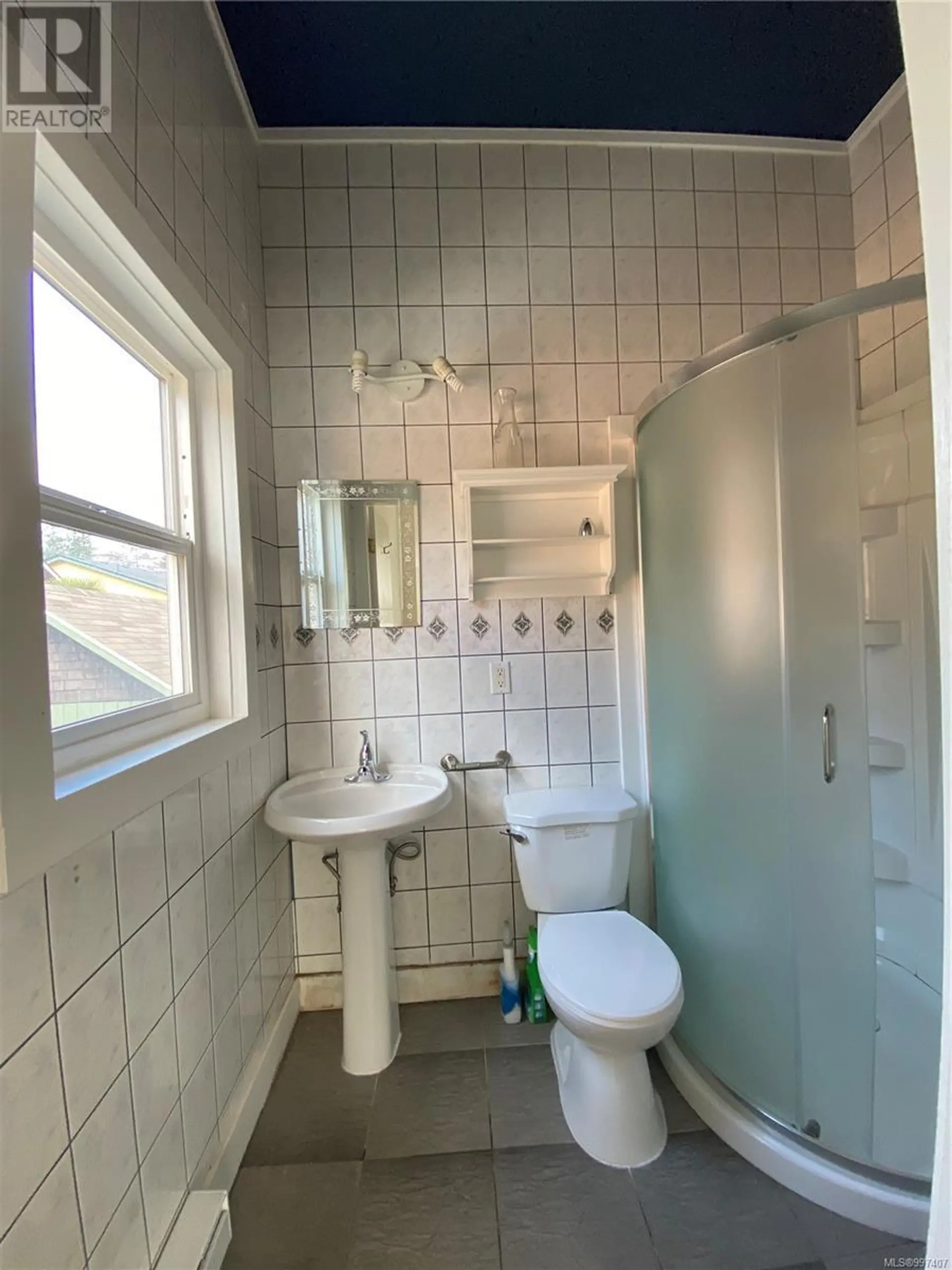 Property at 1729 FOUL BAY RD, Oak Bay, BC