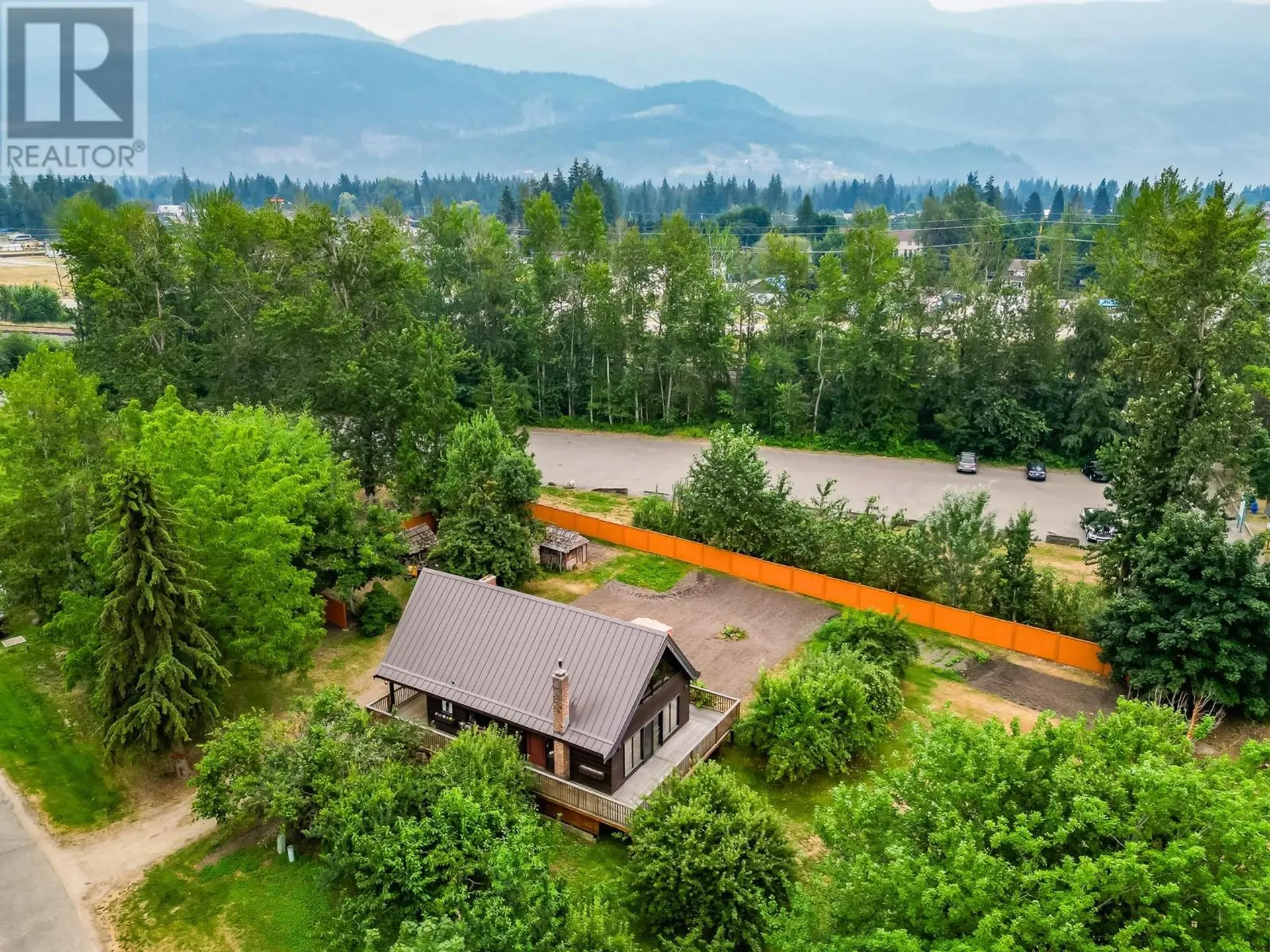 Property at 1416 SILVER SANDS ROAD, Sicamous, BC