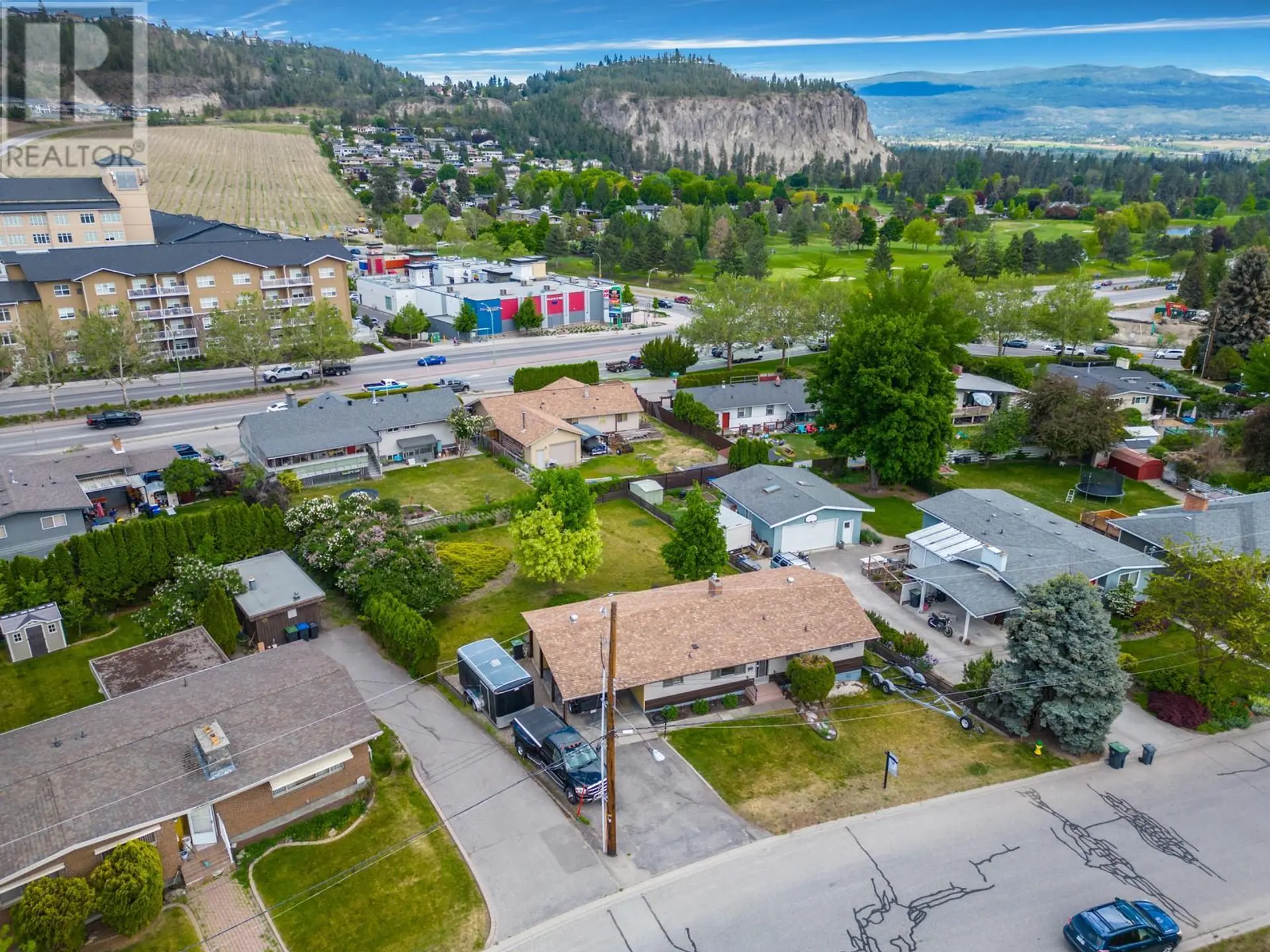 Property at 715 GLENBURN STREET, Kelowna, BC