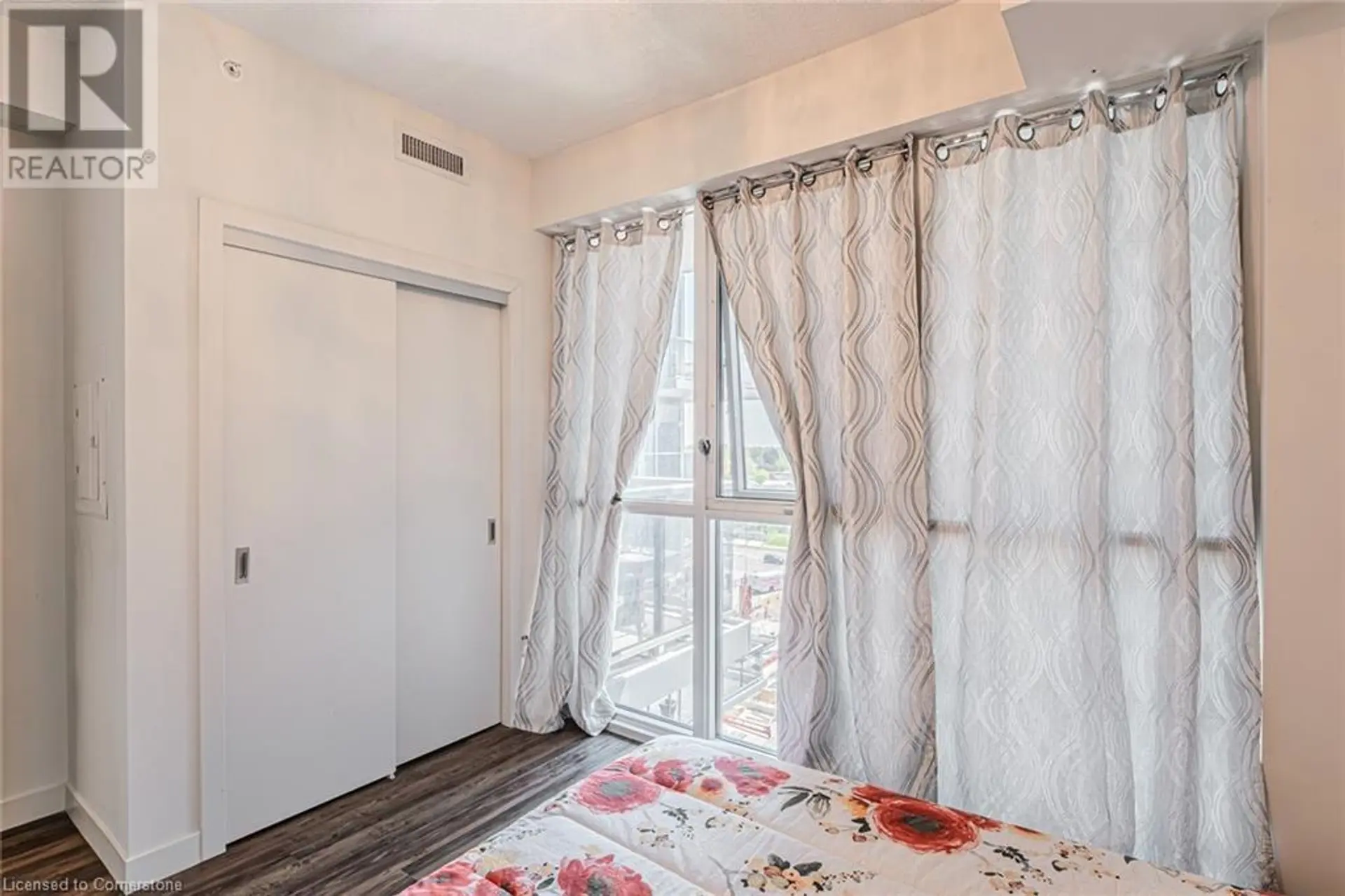 #809 2093 FAIRVIEW STREET - Image 11